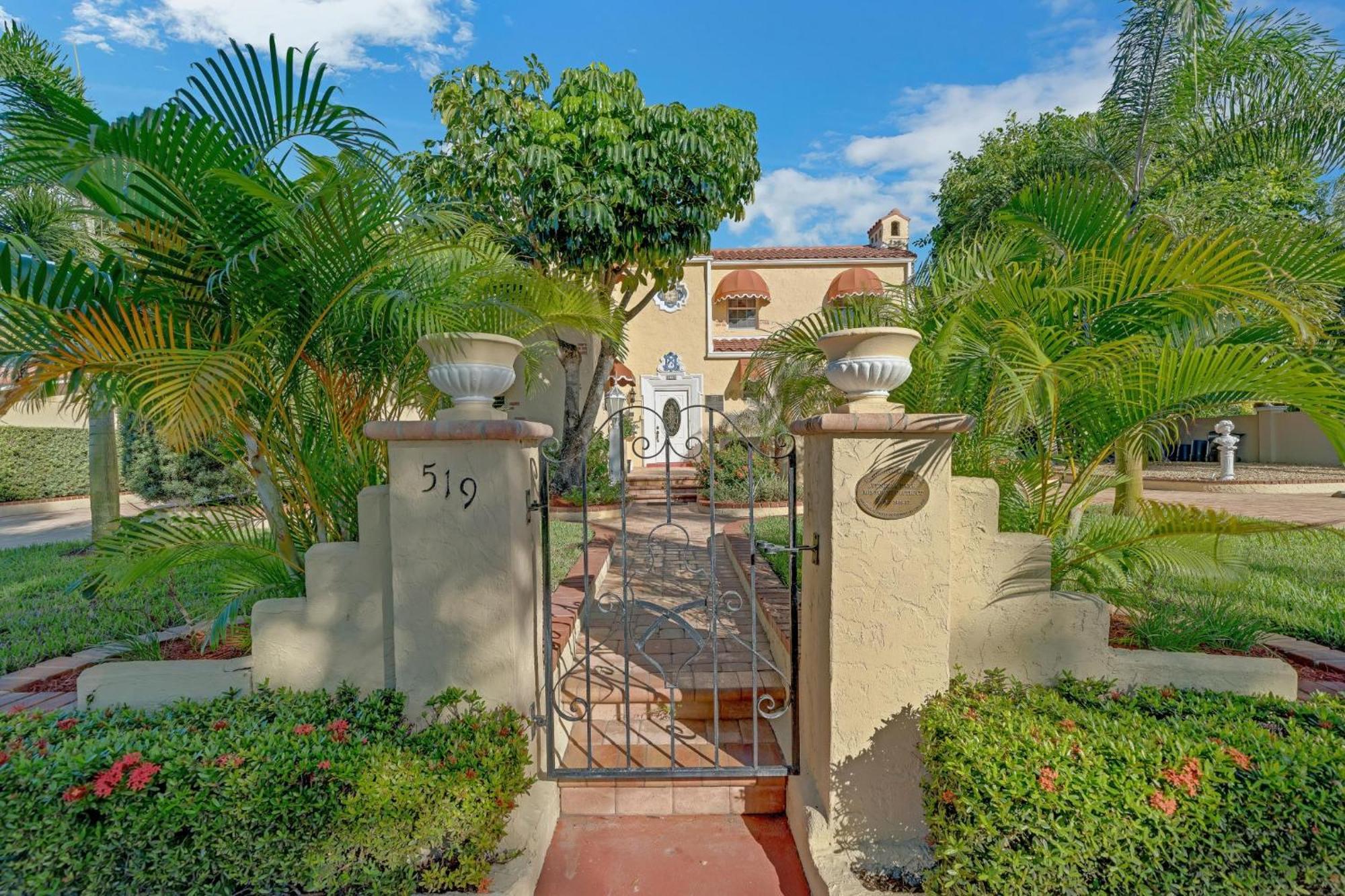 Banyan House Vacation Rentals Venice Exterior photo